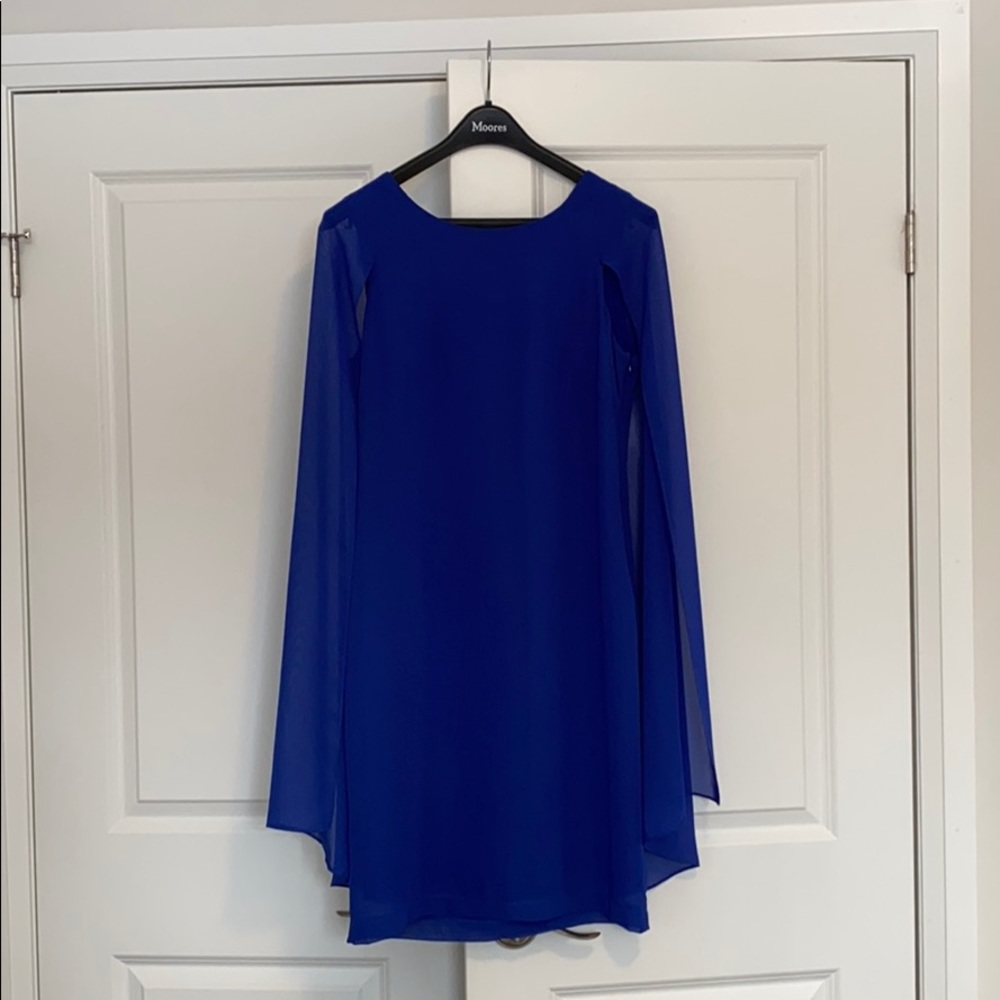 Cartise evening dress